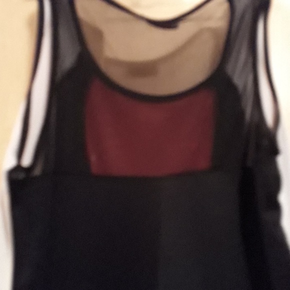 Dress - Picture 3 of 3